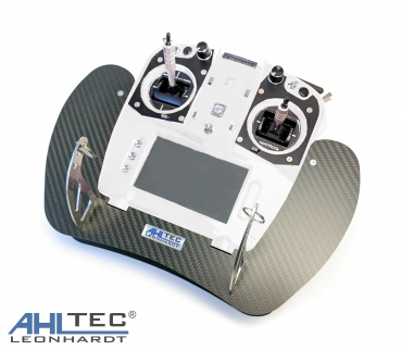 Senderpult JR MATRIX 22 in Carbon