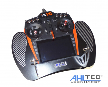 Senderpult iX20 in black