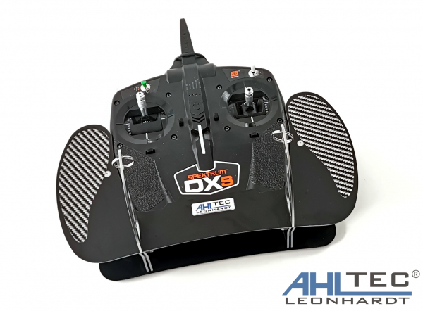 Senderpult DXS in black