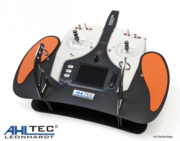 Senderpult Spektrum NX7e in black