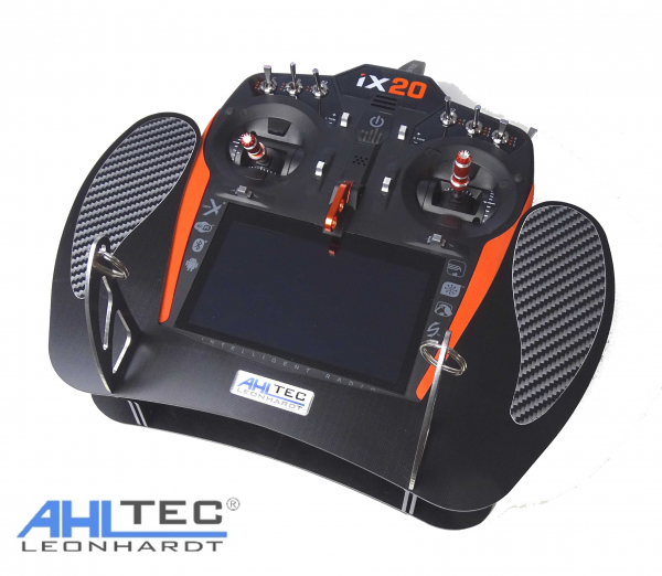 Senderpult iX20 in black
