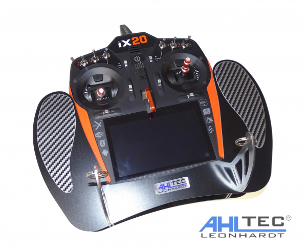 Senderpult iX20 in black