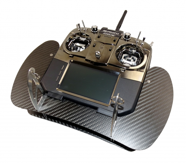 Senderpult JR 28X in Carbon